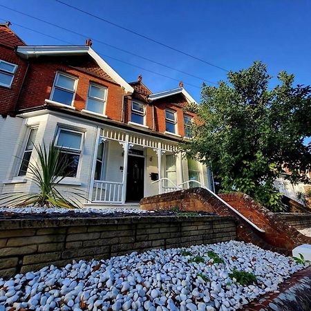 One Bed Apartment, Close To Train, City, Beach And Hospital Long Booking Welcome WTA WTA Eastbourne Exterior foto