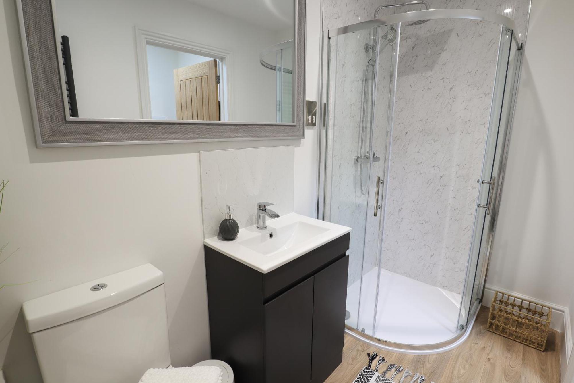 One Bed Apartment, Close To Train, City, Beach And Hospital Long Booking Welcome WTA WTA Eastbourne Exterior foto